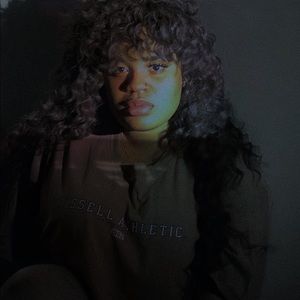 Meet your Posher, Lelahnai